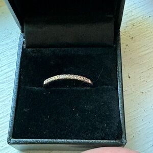 10k rose gold diamond wedding band